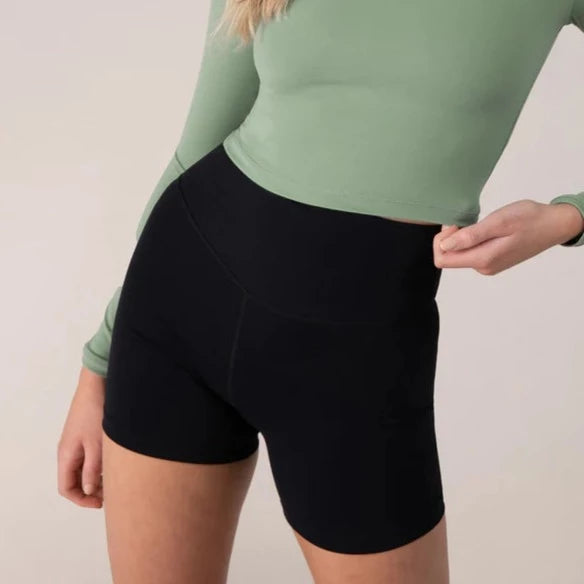 DCO1701 5" Short